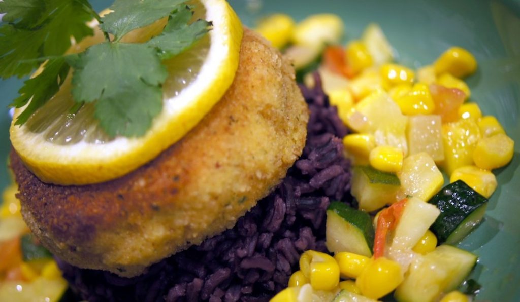Crabcake with Blanca Isabel Purple Rice and Colache Vegetables