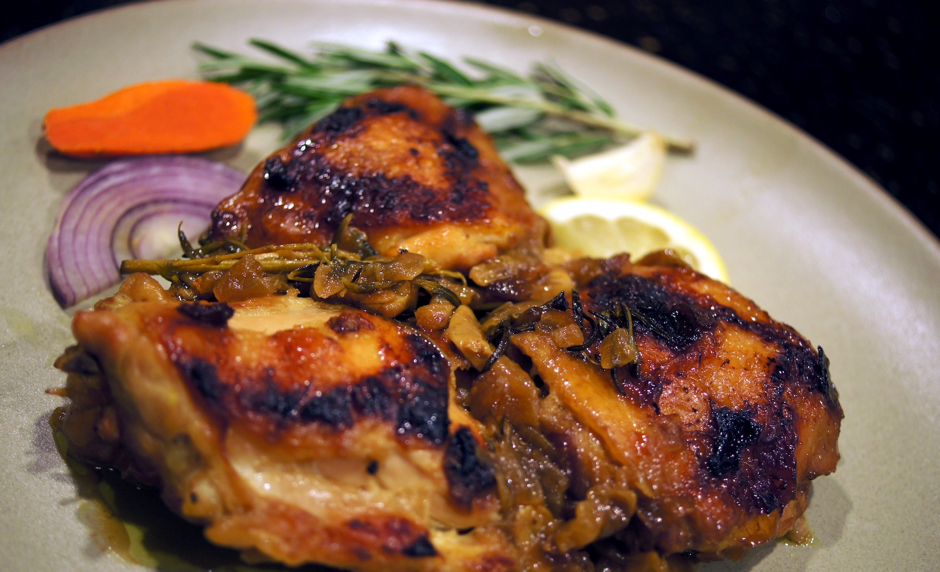 Organic Low-and-Slow-Braised ChickenThighs with Turmeric Organic Low-and-Slow-Braised ChickenThighs with Turmeric